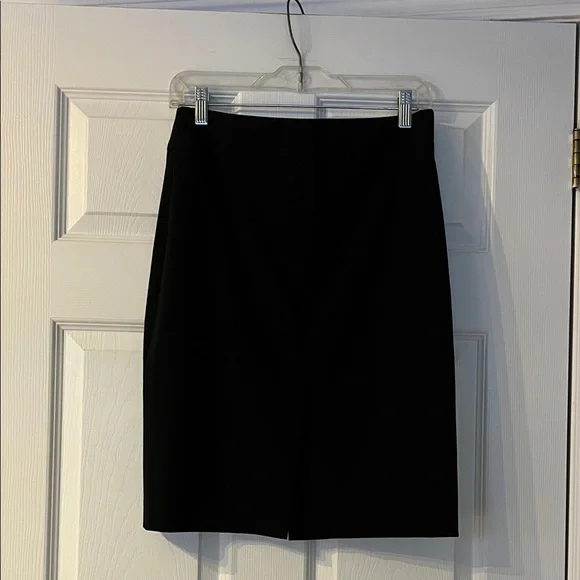 Hugo Boss Classic Black Pencil Skirt - Picture 2 of 7